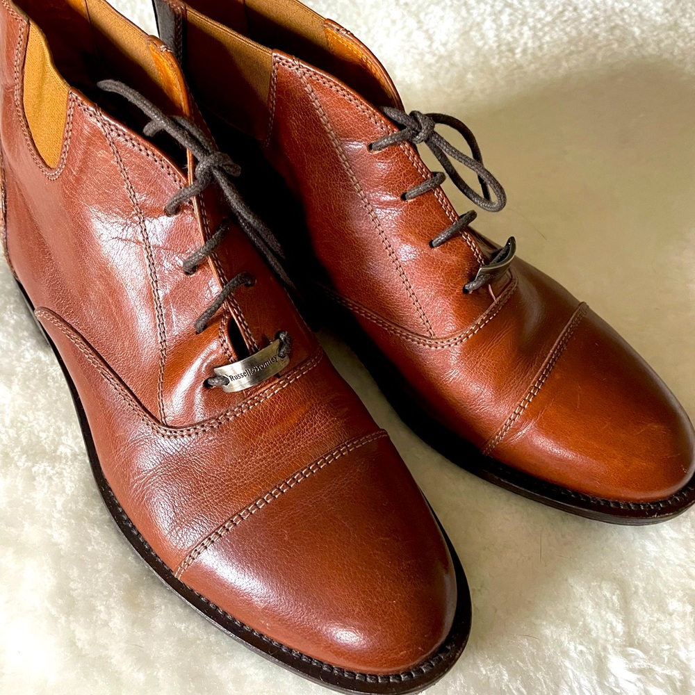 Russell&Bromley Lace-up , size 38 (7 1/2 US) brown color